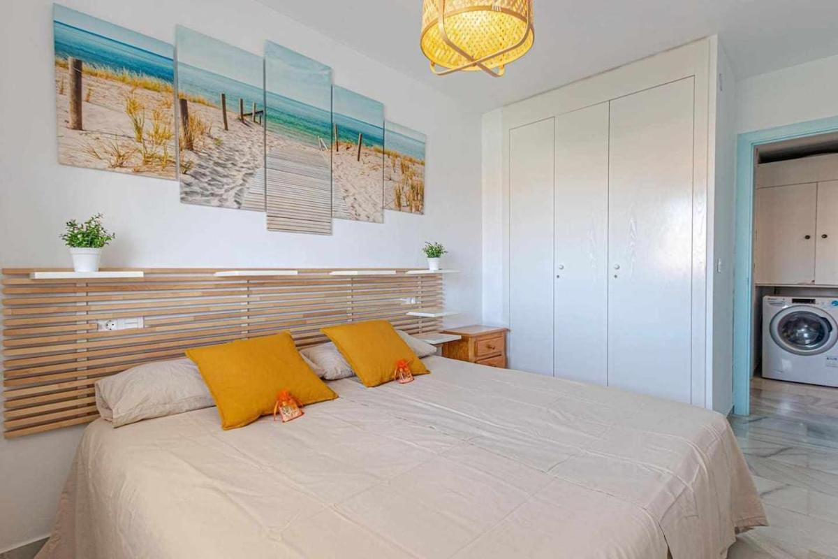 797 Holiday Rentals - Luminoso Piso Para 4 En Arroyo De La Miel Exterior foto
